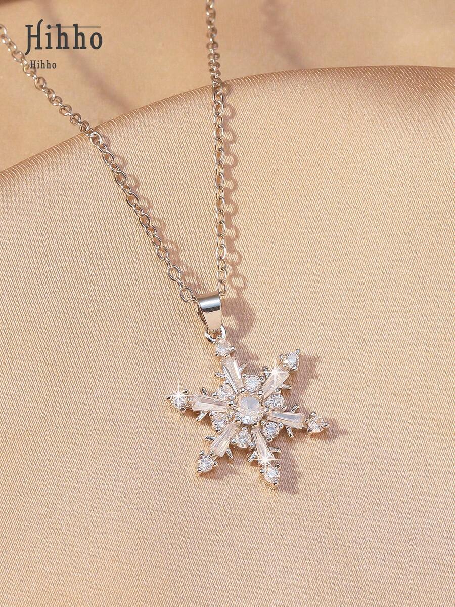 Hihho 1pc Fashionable High-End Versatile Cubic Zirconia Embedded Minimalist Snowflake Pendant Necklace, Elegant Women's Necklace Decoration Gift, Exquisite Pendant Necklace, Christmas Gift Copper Pendant Necklace For Women - Silver - View 1