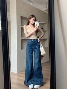 女式两粒扣喇叭牛仔裤，宽松版型，小口袋设计，休闲裤