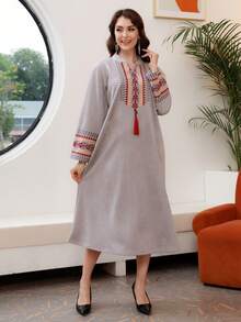 Elegant Embroidered 2025 Autumn/Winter Arabic Women's Dress, JALABIA Fringe Long Sleeve V-Neck Traditional Luxury Embroidered Design Kaftan Robe