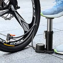 Bomba de aire compacta para bicicleta modelo 100423 portátil, inflador rápido eficiente para ciclismo y deportes, accesorio compatible universal - Negro - Ver 5