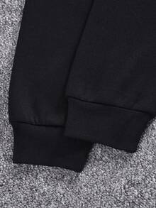 Men's Black Hoodie With Checkerboard Circle And Red SANTA CRUZ Text Graphic,Stylish Casual Sweatshirt For Men - màu đen - Xem 3