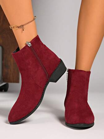 女士秋冬新款切尔西踝靴，黑色、红色，多种颜色可选，粗跟厚底简约设计，侧拉链，穿着舒适时尚