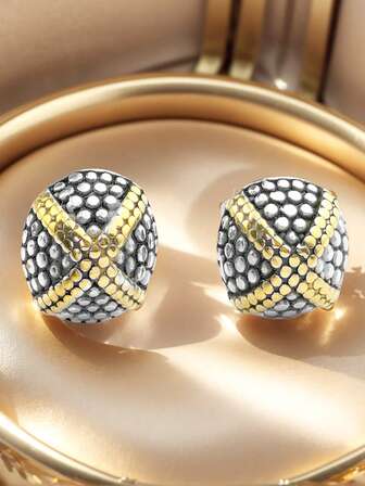 1 对复古经典几何圆形十字交叉蘑菇不锈钢耳钉，适合日常佩戴，是送给爱人、家人、朋友、姐妹的优雅礼物