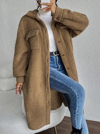 Veste mi-longue à capuche en peluche de teddy brun pour femmes, coupe ample, chaude et épaisse, confortable et , parfaite pour les vacances d'hiver, les voyages, le Nouvel An, les fêtes d'anniversaire et les trajets quotidiens