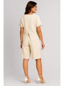 Elegant Women's Set With Blouse And Bermuda Shorts In Sensory Fabric - 米色 - 查看 2