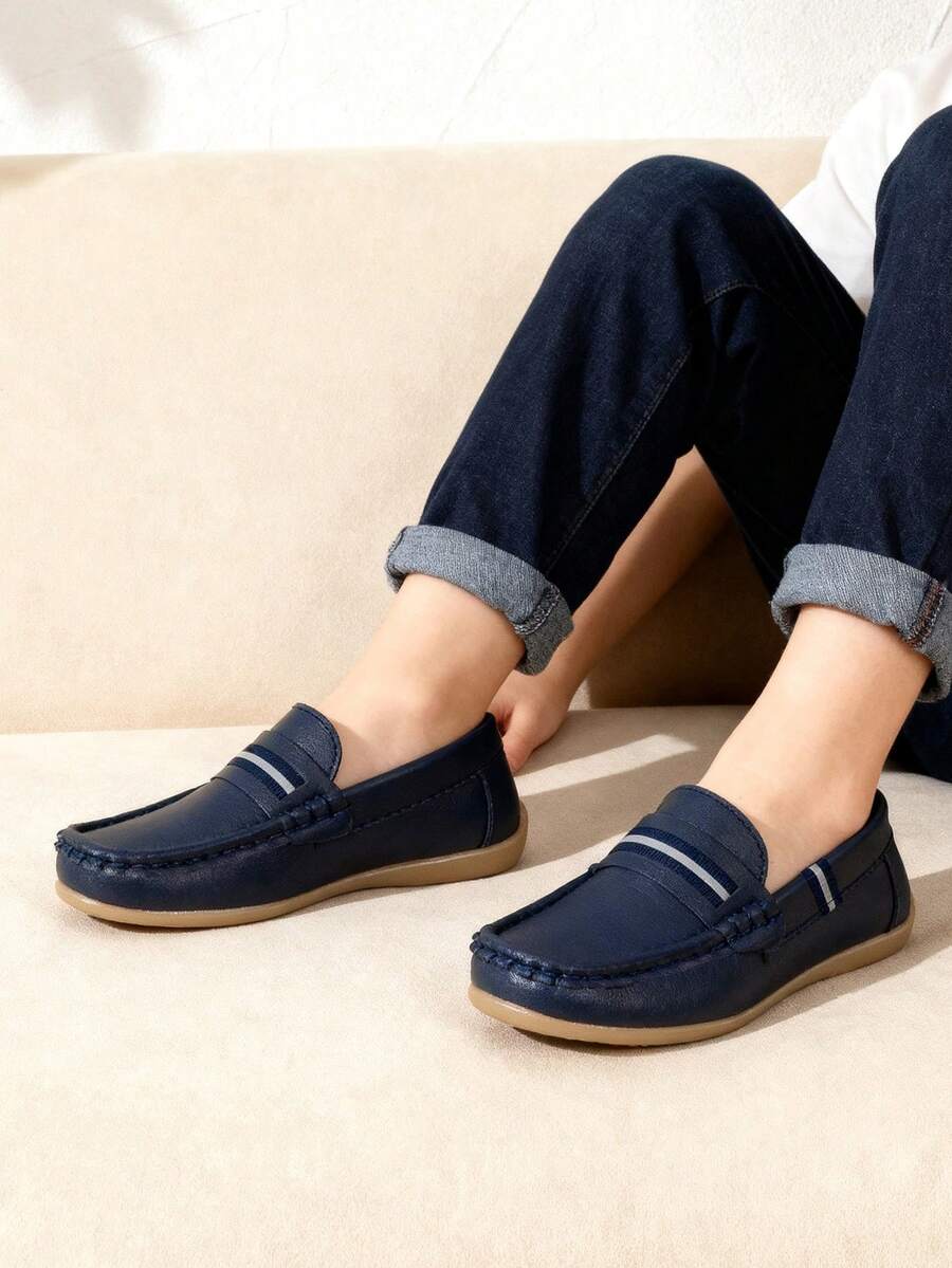 2025 New British Style Kids Casual Versatile Soft Bottom Slip-On Loafers With Woven Strap - Navy Blue - View 1