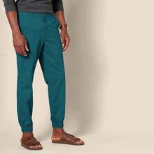 Essentials Men's Straight-Fit Chino Jogger Pant{"Size_name":"X-Large","Color_name":"WashedTealGreen"} - 綠色的 - 查看 3