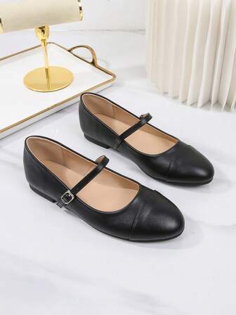 Nuevos zapatos de mujer de moda con tacón grueso bajo, zapatos escolares de moda con correa para damas, mocasines de suela blanda con bloqueo de color y punta redonda