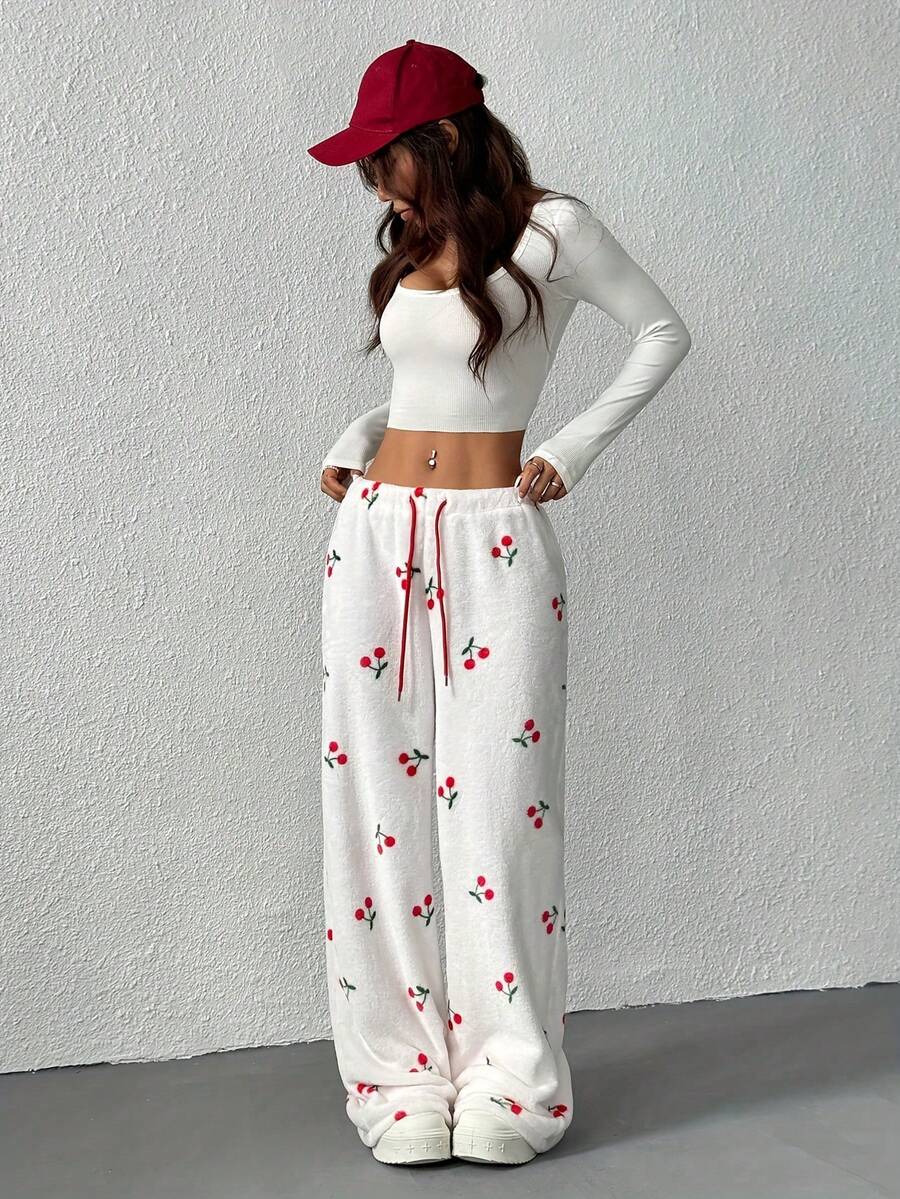 女士秋冬时尚 - 樱桃印花 - 舒适款式 - 长裤 - 保暖家居服