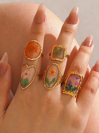 1 Stück Edelstahl 18K Goldplattierter minimalistischer ewiger Blumen Sonnenblumen Ring, geeignet für den täglichen Gebrauch von Frauen