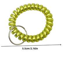 8 piezas Juego de llaveros de bobina de muñeca de superficie brillante y colorida de primavera, brazaletes y llaveros de bobina espiral elástica pequeños y convenientes para llaves, bolsas, mochilas, cordones de teléfono y accesorios cotidianos, surtido de colores aleatorios, acento de moda ligero para uso diario, agrega un brillo colorido a los atuendos, idea de regalo de primavera ideal y actualización de accesorios de temporada - Multicolor - Ver 5