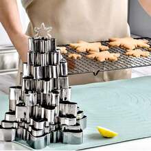 10pcs Christmas Snowflake Cookie Cutter Set - Stainless Steel Baking Molds, Suitable For Chocolate And Cake Decorations - Essential Kitchen Accessory For Holiday Cookies, Christmas Decor - View 8