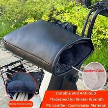 一副冬季保暖摩托车手套 - 加厚保暖内衬，电动滑板车保暖车把套，安全绑带设计，安装简便，兼容摩托车、自行车、踏板车 - 适合冬季寒冷天气骑行、长途和日常通勤，四季皆宜，易于清洁