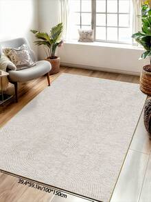 1块白色半圆形图案装饰地毯，绒面材质，厚度10毫米，触感柔软舒适，易于保养，防水，防滑底背，适用于大堂、卧室、客厅、浴室、厨房、餐厅等场所。