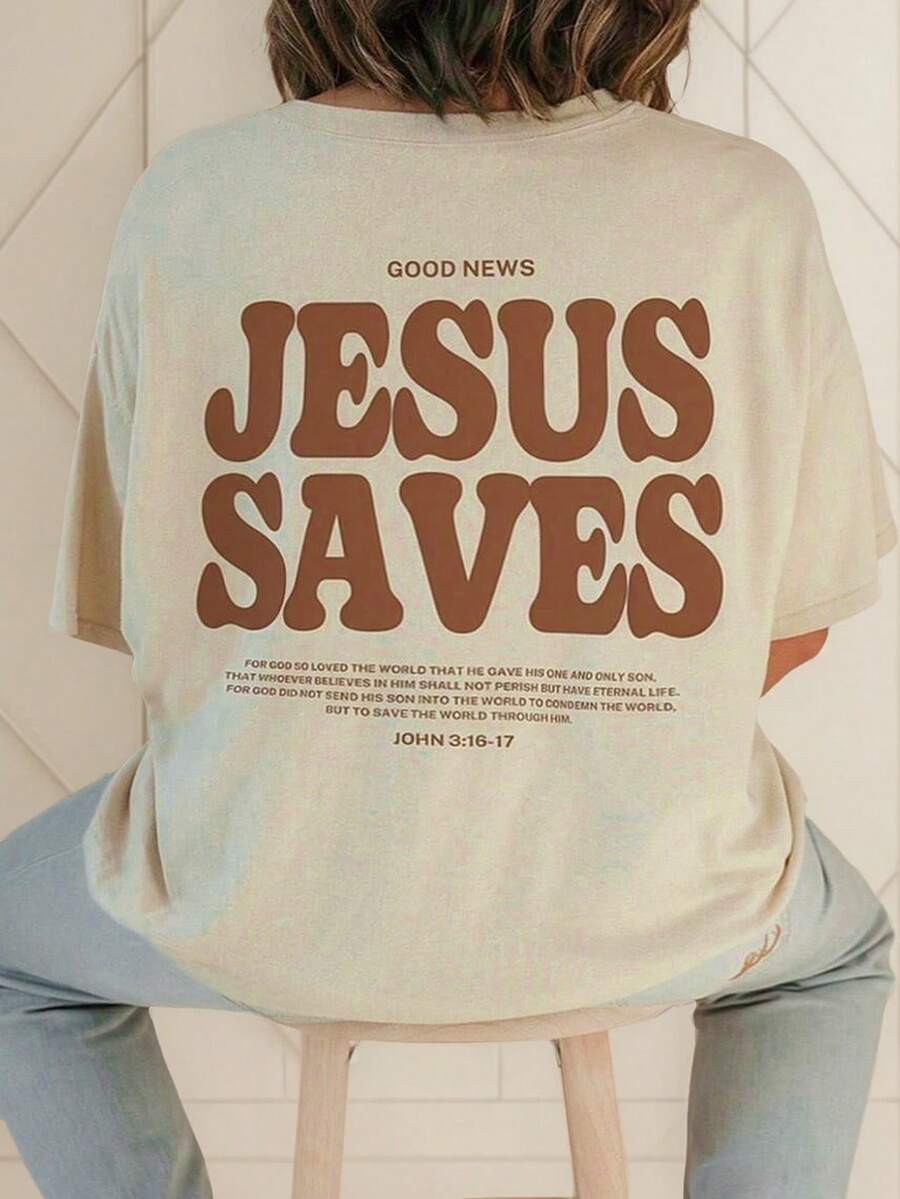 Camiseta Oversized Unissex Jesus Salva Estampada Religiosa - Bege - Visão 1