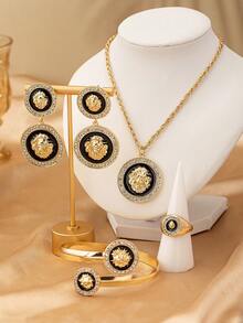 Set de 5 piezas con colgante, aretes, pulsera y anillo con diseño de cabeza de león esmaltado estilo palacio vintage, con incrustaciones de diamante de imitación, para mujer, para fiesta y regalo - Amarillo Oro - Ver 2
