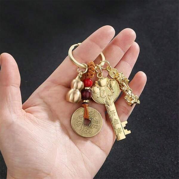 1 Set Chinese Feng Shui Lucky Charm Keychain - Auspicious Metal Talisman For Prosperity, Wealth, Health, And Success - Versatile Gift Pack