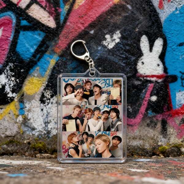 KEYCEO Customized Acrylic Keychain, Backpack Pendant Gift For Fans And Collectors, Including Fan Scrapbook Kit, Bookmark Set, Collector's Edition, Card Box, Wallet, Passport Holder, Luxury Terms For Travel Photography And Registration, World Tour Concert Support Card, New Work Greeting Card, Card Display Collector