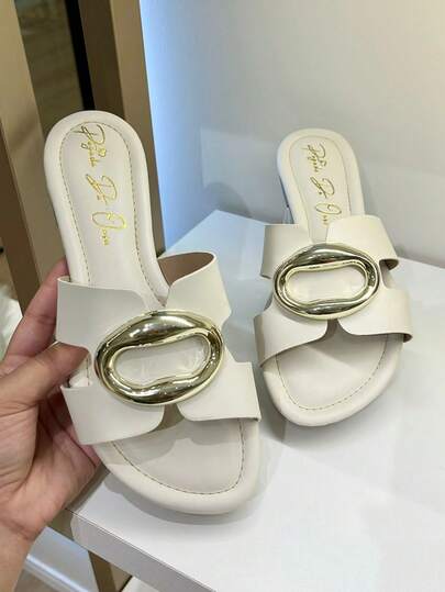 Rasteirinha Delicada Feminina Cor Off Dia-a-Dia Rasteira Elegante