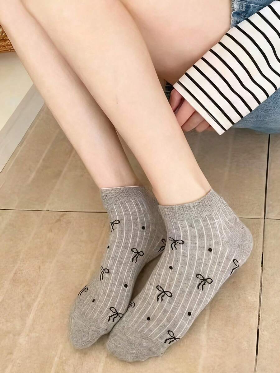 5/10 paires de chaussettes montantes pour femmes, assorties avec nœud, pois, rayures, couleur unie, dentelle. Doux, respirant, style universitaire, polyvalent pour le port quotidien, toutes saisons - Multicolore - Voir 1