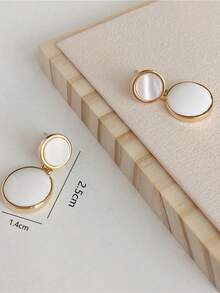 1 Paar minimalistische elegante emaillierte weiße runde Ohrringe, geeignet für den täglichen, lässigen, Party- und Bankettbedarf