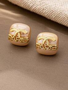 1 Pair ​Ivory White Golden Color CC PARIS Monogram Design Stud Earring​, Chic French-Inspired Stud Earring, Minimalist Basic Design Set For Everyday Wear
