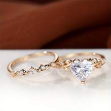 2pcs/Set Vintage Green Cubic Zirconia Heart Shaped Gold Plated Rings Set, Suitable For Valentine's Day, Parties And Daily Wear, Shiny And Durable Accessory