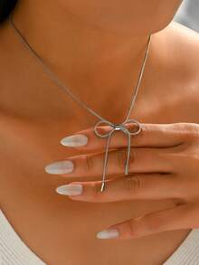 1pc Fashionable Delicate Bowknot Necklace, Refined Chain, Elegant & Minimalist Yet Sweet, Suitable For Various Occasions