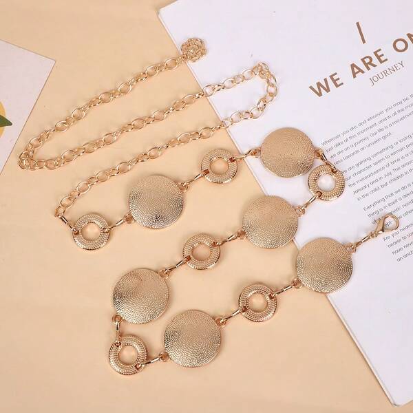 1 pièce Chaîne de ceinture de taille de Noël pour femmes, chaîne de taille polyvalente vintage en métal avec cercles. À porter avec des jupes en jean, des robes, une chaîne de corps de plage mode d'été, chaîne de taille géométrique bohème en alliage de zinc. Cadeau de Noël idéal