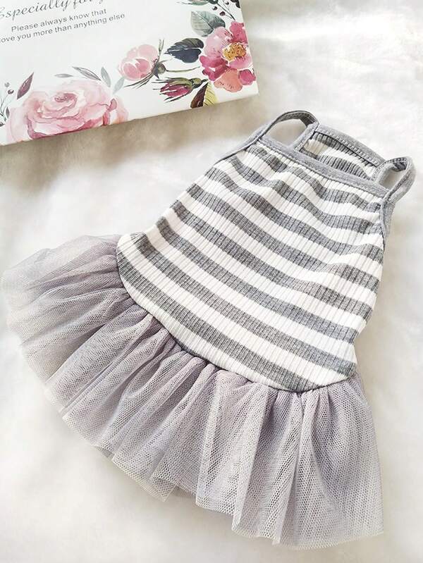 holdhoney Polyester Mesh Dress, Gray-White Striped Gauze Dress, Summer Thin, Soft And Skin-Friendly, Cat And Dog Pullover Dress, Cute And Casual, Elegant, Small Dog Clothing, Princess Strap, Spring And Autumn Tank Dress, Suitable For Cat And Dog Owners For Outdoor Travel Dressing Clothes.