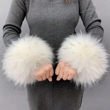 1 Pair Faux Fur Pom Pom Hand Wrist Wrap Sleevelet Rabbit Fur Imitation Bracelet Cuff - 卡其提花 - 查看 8