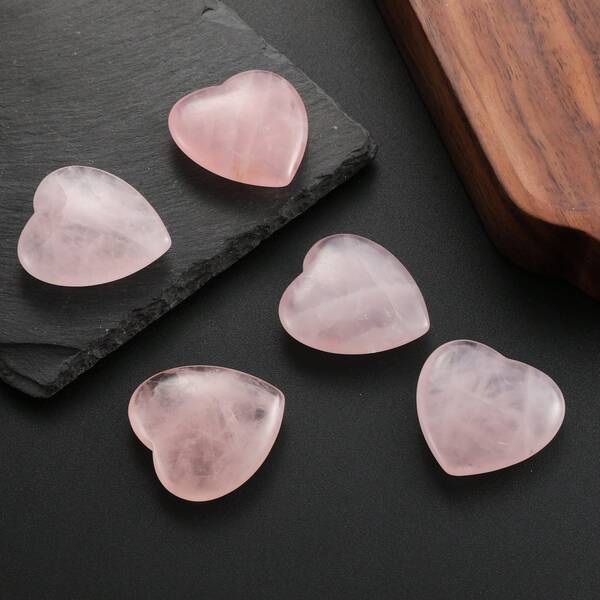 Conjunto de Pedras Naturais de Cristal em Formato de Coração, Quartzo Rosa, Ametista, Pedra do Amor Polida, Pedras Preciosas Naturais para Atacado, Reiki, Equilíbrio, Meditação, Cristais Decorativos de 2cm para Mulheres