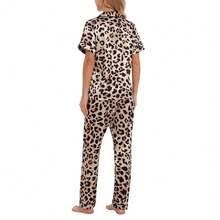 YIJIU Womens Silk Satin Pajamas Set Short Sleeve Sleepwear Soft Button Down Loungewear Two-Piece Pjs Sets XS-XXL{"Special_size_type":"Long","Size_name":"XX-Large","Color_name":"Leopard"} - 多色8 - 查看 4