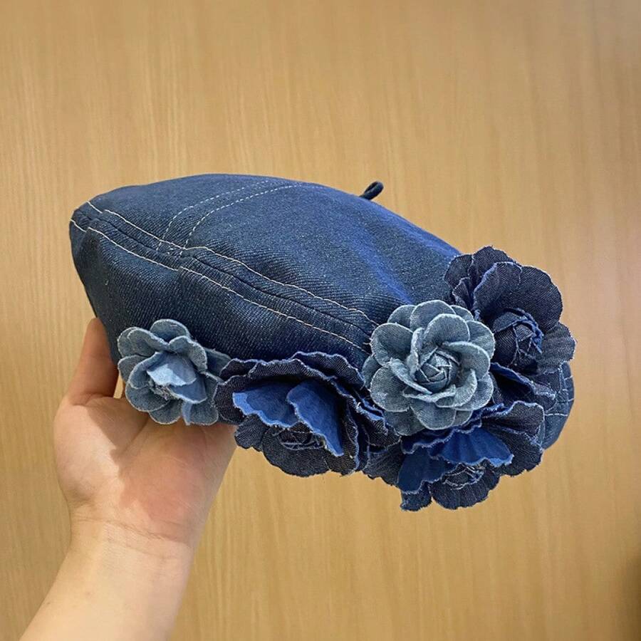 1 Pc New Niche Contrasting Three-Dimensional Flower Denim Beret Hat  And Fashionable Showing Off Face Small Fluffy Artist Hat - 牛仔白花朵牛仔貝雷帽 - 查看 1