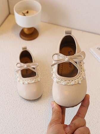 1 Pair New Girls' Bow Decor Patent Leather Shoes, 2025 New Girls' Bow Tie Printed Rhinestone Patent Leather Shoes, New Children's Shoes, Princess Shoes, Soft Bottom, Fashion, Spring/Autumn, Pearl, Baby Leather Shoes, Comfortable Soft Bottom, Campus Style, Dance Shoes
