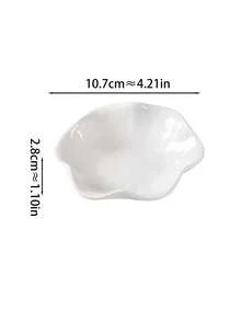 1pc/2pcs/4pcs Set French High-End White Ceramic Petal Dessert Plate, Thickened Petal Dessert Plate, Personalized Dried Fruit Snack Plate, Living Room Guest Fruit Small Plate, Household Refined Dipping Sauce Dish, Suitable For Restaurant, Dessert Shop, Living Room - White - View 2