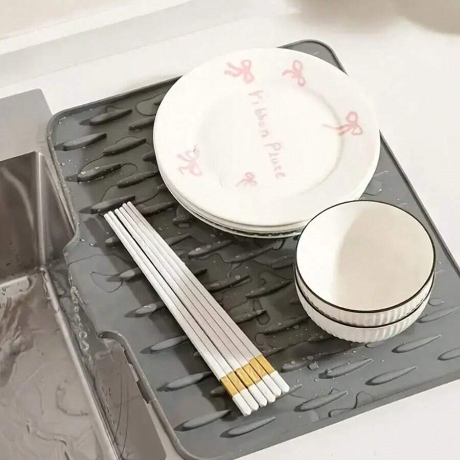 Silicone Drain Mat For Sink, Flow-Guided Kitchen Fruit And Vegetable Dish Drying Mat, Home Countertop Cutting Board Stabilizing Mat - Multicolor - View 1