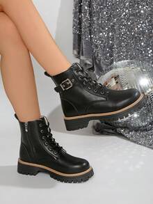 [Thermisch gefüttert & warm] Schwarze Leder-Schnürstiefel mit Schnalle, dicke Sohle für Damen, im Retro-Europäischen & Britischen Stil Motorradstiefel, rutschfeste Knöchelstiefel für Herbst/Winter