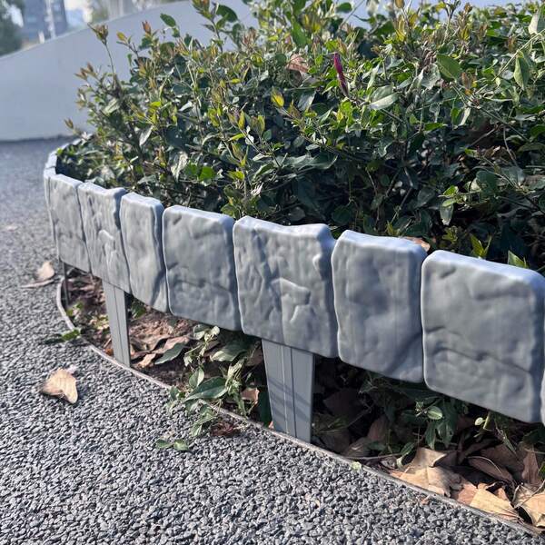 10pcs Stone-Textured Plastic Garden Border - Lightweight Garden Guardrail, Decorative Flower Bed Fence For Landscaping, Interlocking Lawn Stakes (Ideal For Small Gardens, Veggie Patches, Grasslands)