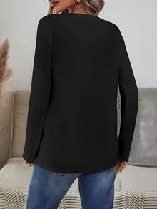 1 Piece Of Plus-Size Women's Funny Halloween Witch T-Shirt - Black Base With Purple Pattern - Oversized Long-Sleeve T-Shirt With The Print "My Defense Is The Full Moon" - Machine Washable For Everyday Casual Wear And Costume Parties, Witch-Themed Design, Comfortable Fit 180g Essential Women's Long Sleeve T-Shirt Casual Outfit - 黑色 - 查看 2
