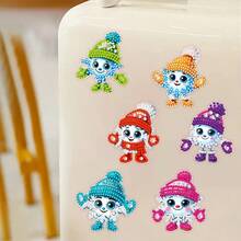 6 piezas Conjunto de muñeco de nieve multicolor con diamantes brillantes - Decoración de nevera de acrílico colorido hecho a mano, adecuado para fiestas y uso diario, decoraciones de coche y refrigerador DIY Art - Reflectante, pegatinas de coche y nevera fáciles de usar Accesorios decorativos DIY Regalo de Navidad