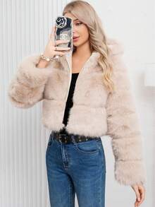 Abrigo elegante de mujer de color caqui, de moda, cálido, con capucha de piel sintética, de longitud regular y manga larga regular para el invierno