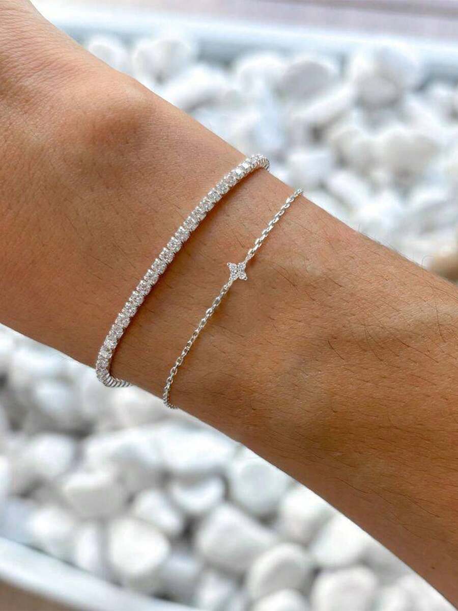 Nooxian 2 件套女士手链套装，优雅银色方晶锆石四叶草金属链和爪链多层手链套装，适合日常佩戴 - 銀色 - 查看 1