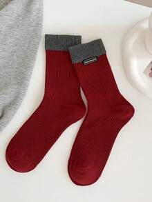 1/3 双女式棉质拼色徽标中筒袜，时尚日常穿着