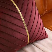 Navy Blue Velvet Throw Pillow Covers 18 X 18 Inch Pack Of 2 With Gold Leather Decor For Couch, Luxury Modern Pillowcases For Living Room, Bedroom Sofa Cushion Bed - 酒紅色 - 查看 3