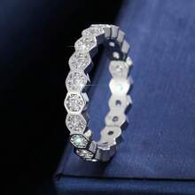 1 szt. Pierścionek o minimalistycznym designie