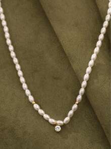 Fashionable Luxury Inlaid Pearl Necklace For Women