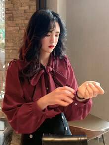 Màu Đỏ Sâu
