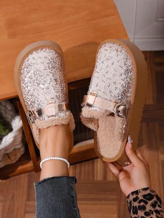 2025年冬季新款女士时尚平底舒适亮片穿孔鞋