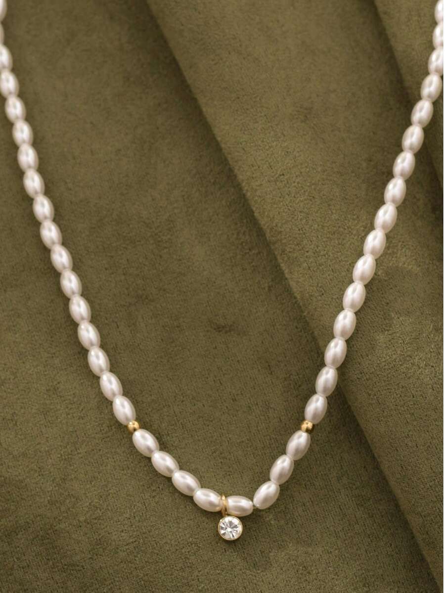 Fashionable Luxury Inlaid Pearl Necklace For Women